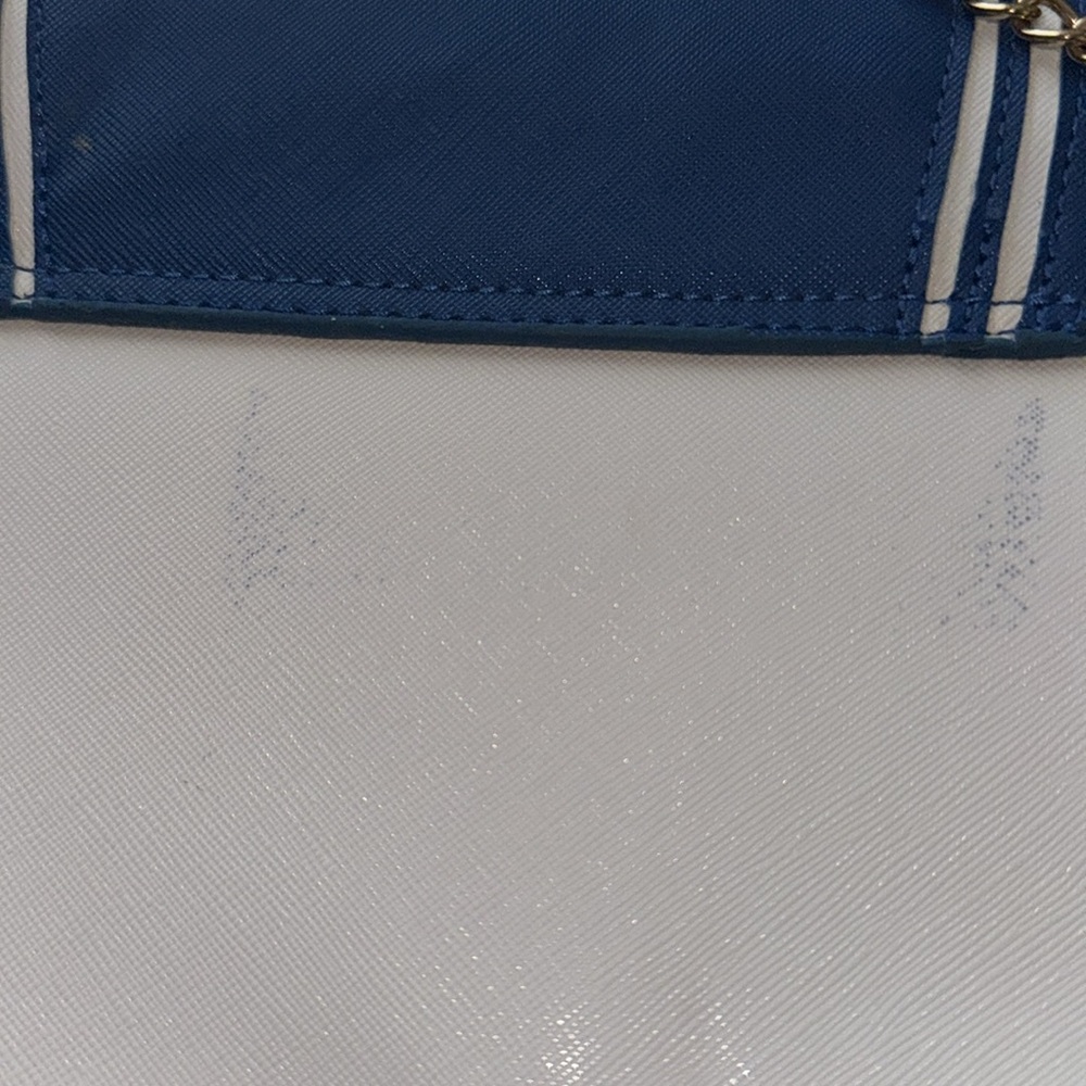 Sailor Moonon Samantha’s Vega purse - Picture 6 of 7